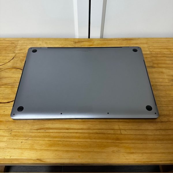 原廠新淨MacBook Pro 16inch 3Kmon i7 6Core 16g ram 512g SSD 深空灰Space Grey🔋 高容電池 ✨3個月保養 帶火牛：圖片 10