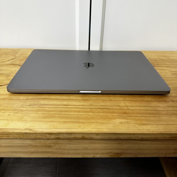原廠新淨MacBook Pro 16inch 3Kmon i7 6Core 16g ram 512g SSD 深空灰Space Grey🔋 高容電池 ✨3個月保養 帶火牛：圖片 8