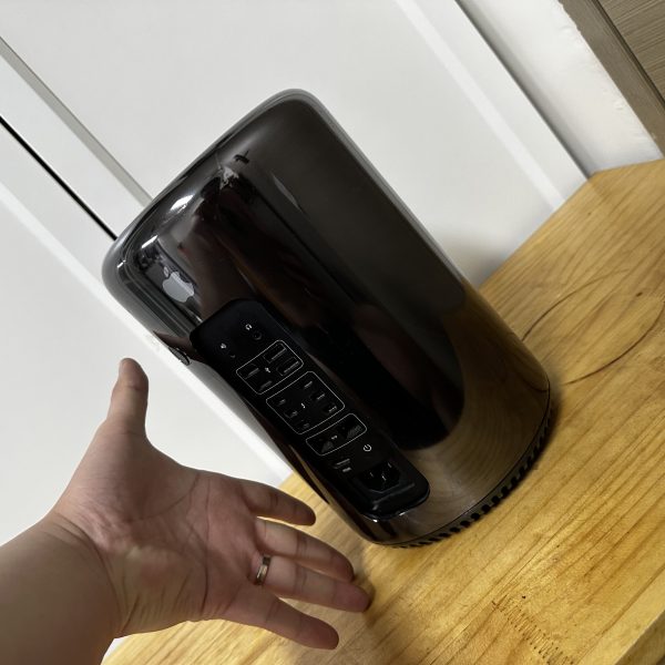 Mac Pro late2013 Apple 經典A1481蘋果桌上電腦伺服器desktop pc垃圾桶剪輯設計：圖片 4