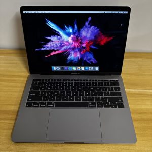 MacBook Pro 13inch 16Gram/256Gssd Space Gray高🔋容量蘋果2017文書型手提筆記本電腦