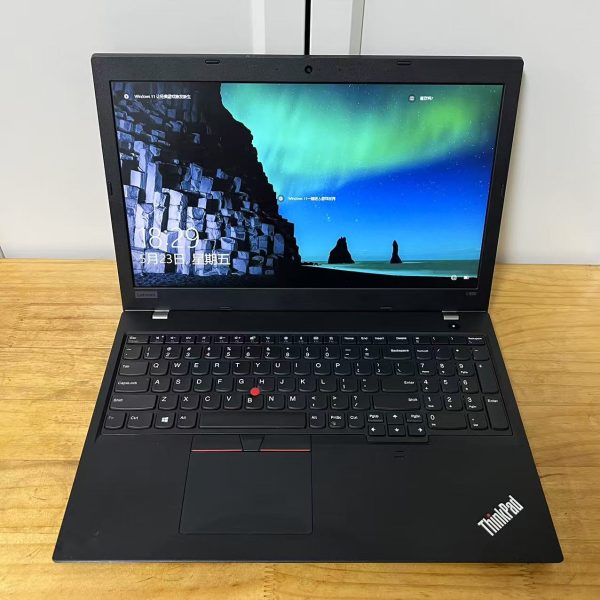 ThinkPad L580 15'' i5四核 512Gssd 大mon 帶office文書型筆記本手提電腦lenovo
