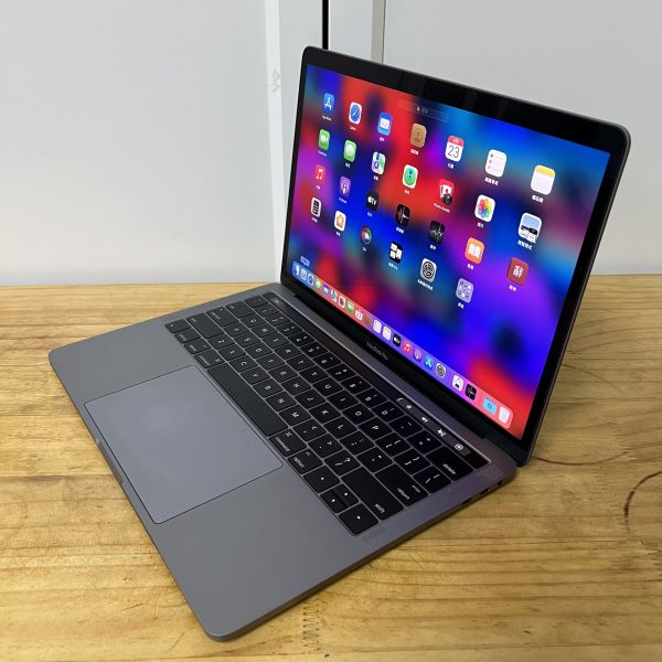 MacBook Pro i7 16G RAM 1TB SSD 13‘’吋 2K螢幕mon 2017 文書設計商務型蘋果手提電腦二手筆記本notebook：圖片 2