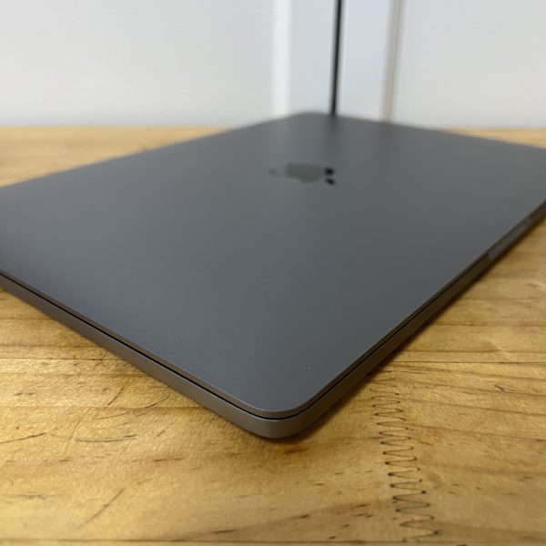 MacBook Pro i7 16G RAM 1TB SSD 13‘’吋 2K螢幕mon 2017 文書設計商務型蘋果手提電腦二手筆記本notebook：圖片 4